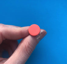 Load image into Gallery viewer, Nine Angels Coral pink circle polymer clay earrings