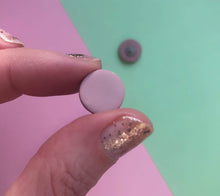 Load image into Gallery viewer, Nine Angels Heather pink circle polymer clay earrings