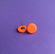 Load image into Gallery viewer, Nine Angels Orange circle stud earrings