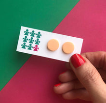 Load image into Gallery viewer, Nine Angels Peach circle polymer clay earrings