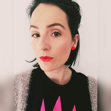 Load image into Gallery viewer, Nine Angels Red circle earrings