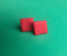 Load image into Gallery viewer, Nine Angels Red square earrings