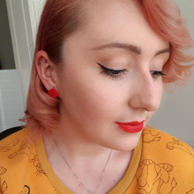 Load image into Gallery viewer, Nine Angels Red square earrings