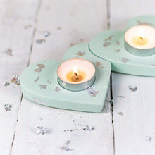 Load image into Gallery viewer, Nine Angels Set of heart-shaped tea light holders - green