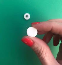 Load image into Gallery viewer, Nine Angels Simple white circle stud earrings