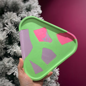 Broken pieces neon triangle tray