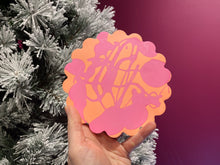 Load image into Gallery viewer, Scalloped pot stand