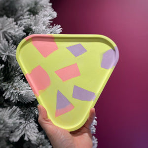 Broken pieces neon triangle tray