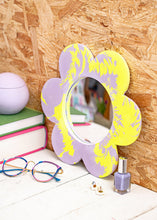 Load image into Gallery viewer, Neon Jesmonite flower mirror
