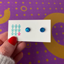 Load image into Gallery viewer, Electric blue glittery stud earrings