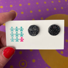 Load image into Gallery viewer, Black glittery stud earrings