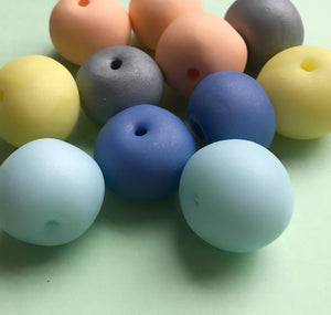 Nine Angels Cora pastel clay bead necklace