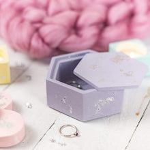Load image into Gallery viewer, Nine Angels Hexagonal jesmonite trinket box, pastel lilac with lid