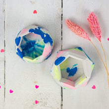 Load image into Gallery viewer, Nine Angels Jesmonite oval trinket tray &amp; mini planter set, marbled tie-dye pattern
