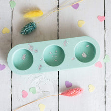Load image into Gallery viewer, Nine Angels Jesmonite pastel green triple tea light holder