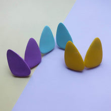 Load image into Gallery viewer, Nine Angels Lilac giant triangle stud earrings