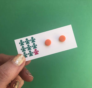 Nine Angels Orange mini-circle stud earrings