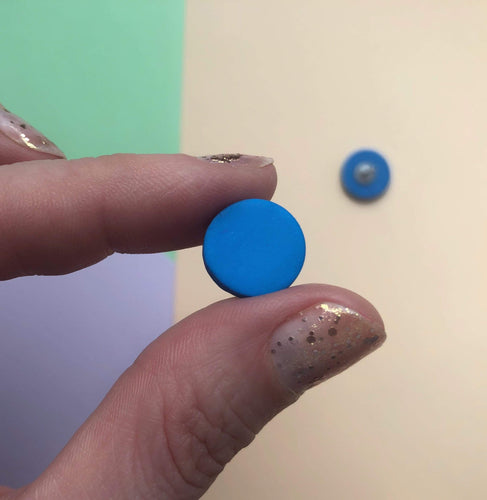Nine Angels Royal blue circle stud earrings