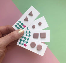 Load image into Gallery viewer, Nine Angels Square heather pink polymer clay earrings