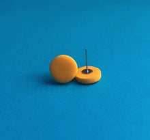 Load image into Gallery viewer, Nine Angels Yellow circle earrings